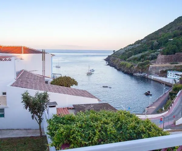 Casa Da Muralha * Angra do Heroísmo